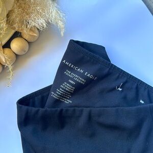 American Eagle The everything Pocket Legging